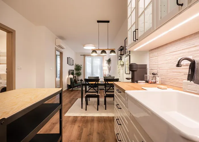 Apartmán Fiumei Essence *