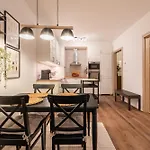 Apartment Fiumei Essence Budapest
