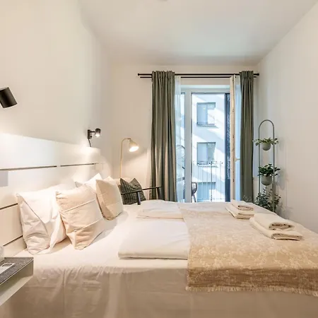 Apartament Fiumei Essence *